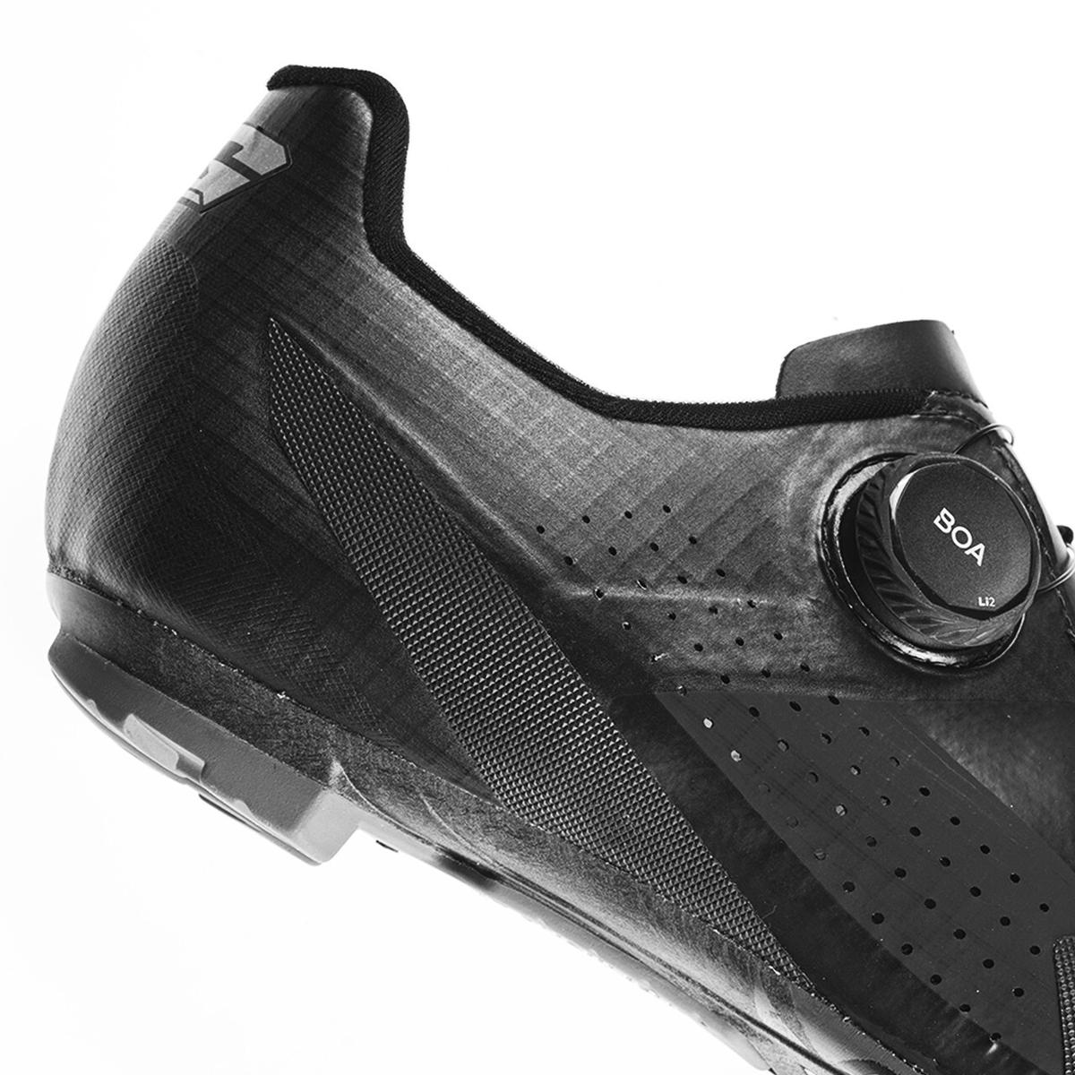 product/g/a/gaerne-3880-001-black-4.jpg