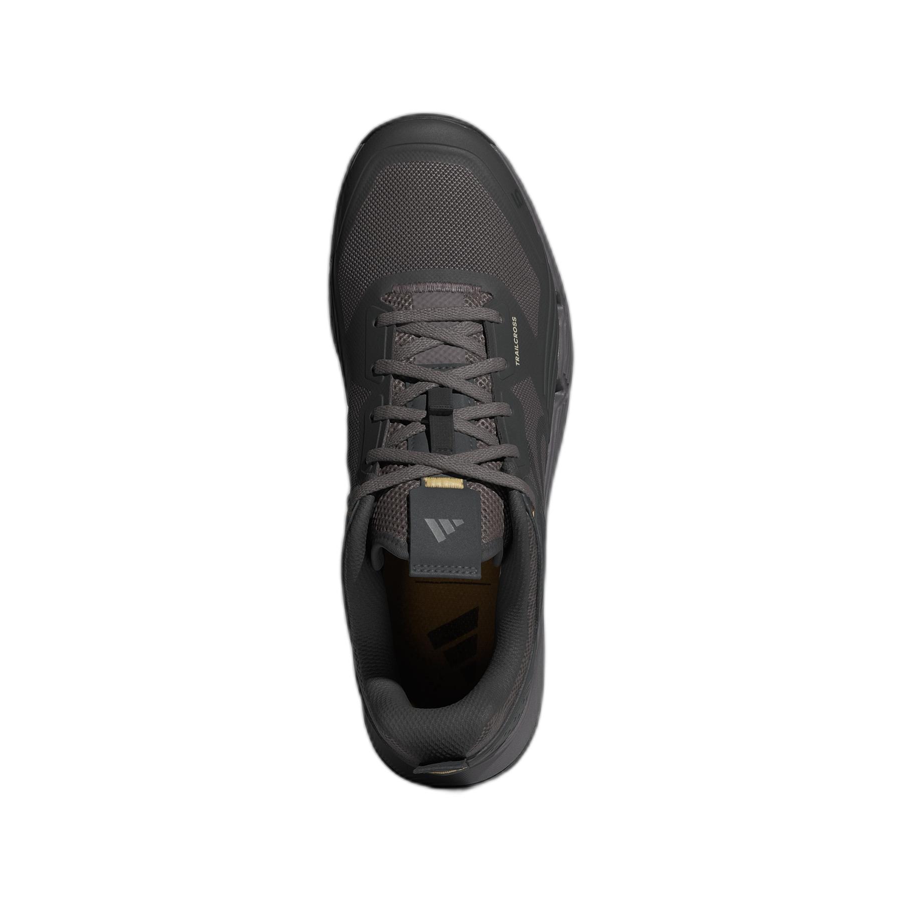 product/a/d/adidas_id5017_charcoal-carbon-oat_2.jpg