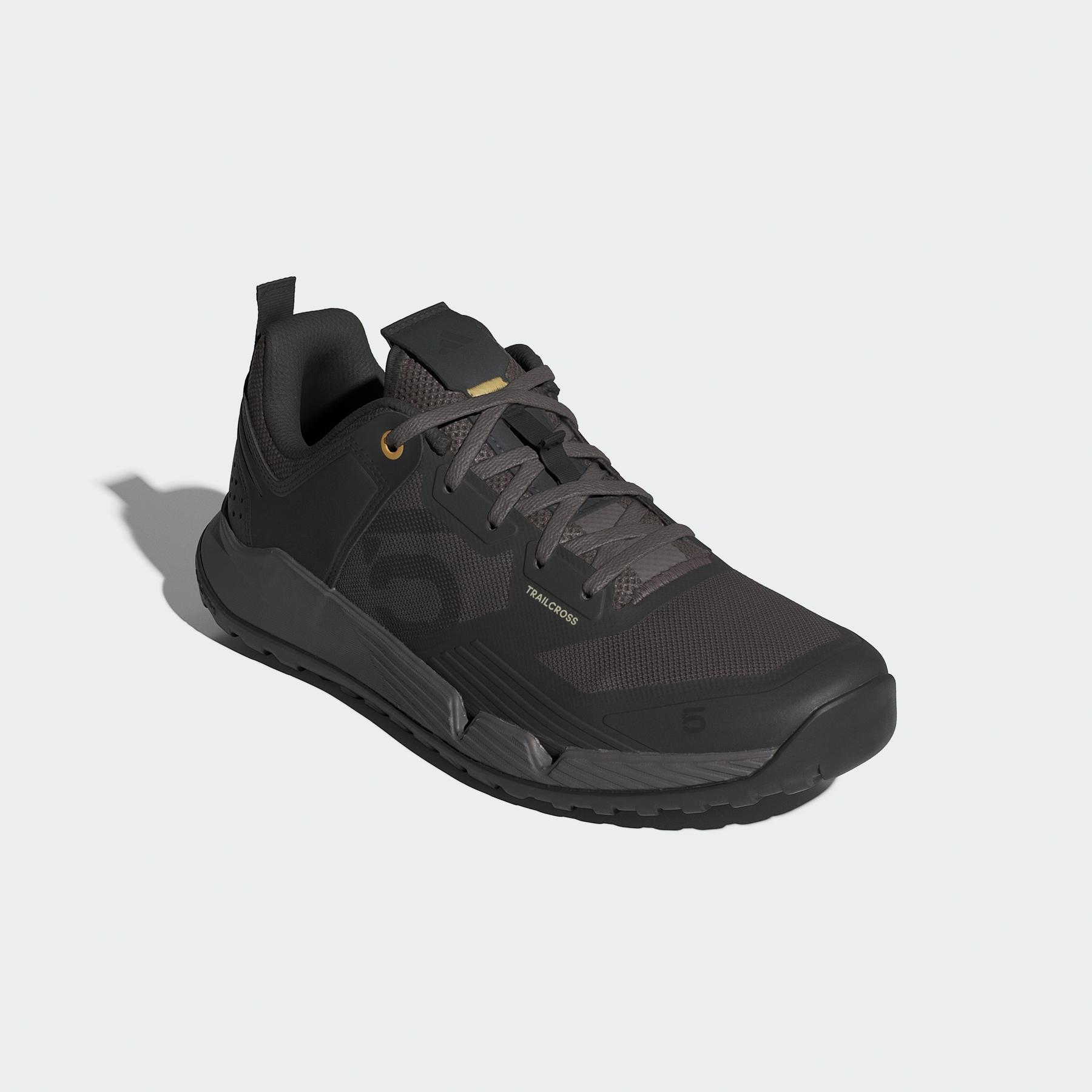 product/a/d/adidas_id5017_charcoal-carbon-oat_4.jpg