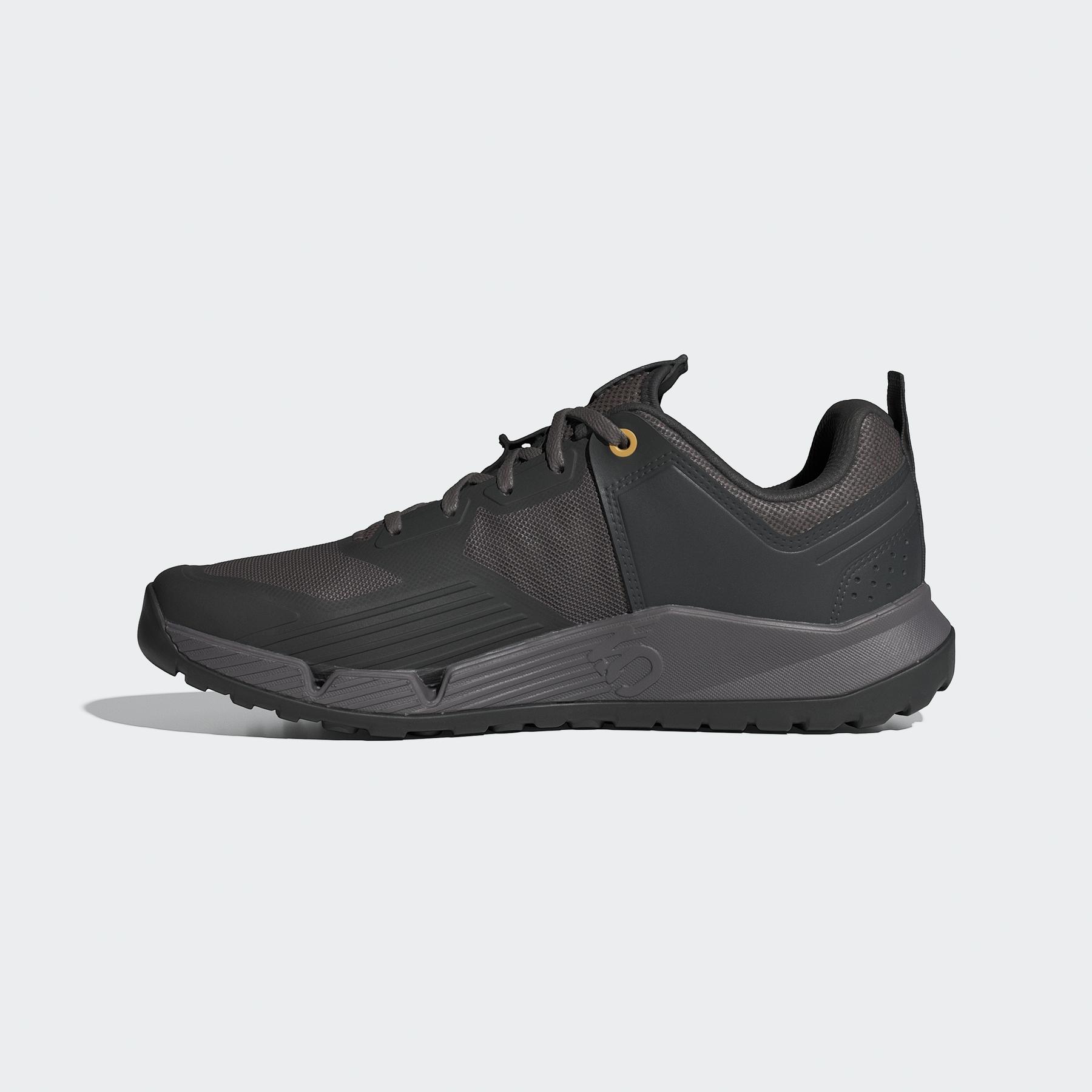 product/a/d/adidas_id5017_charcoal-carbon-oat_6.jpg