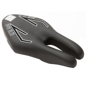 649277-saddle-ism-pr-2-0-270x130-40-black-one-size
