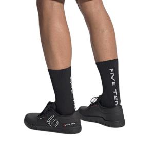 product/a/d/adidas_if7425_core-black-cloud-white-cloud-white_2.jpg