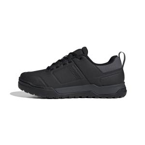 product/a/d/adidas_if7452_5_footwear_photography_side_medial_center_view_white-nw091625.jpg