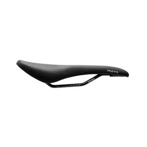 seti1050-saddle-title-es1-black